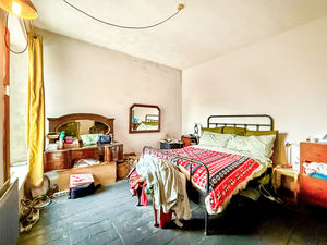 Photo 5- click for photo gallery